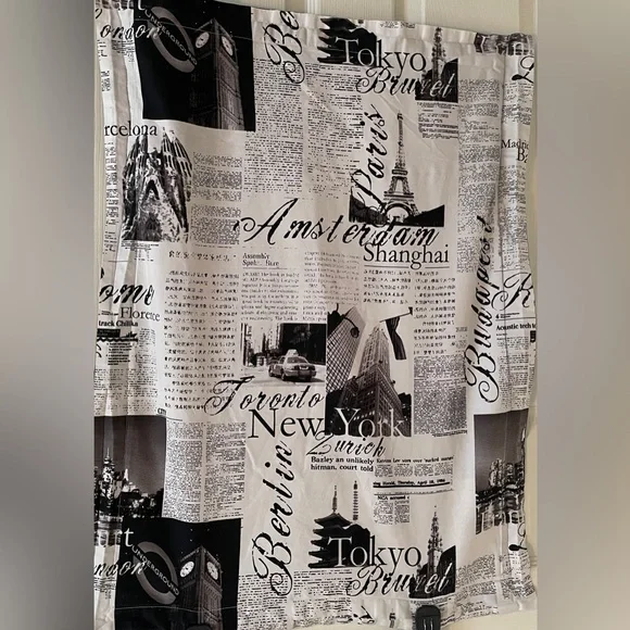 Cover the World Pillow cover. Accent pillow or Make classic wall hanging. - Picture 2 of 5